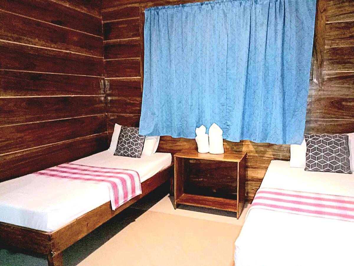 Lady Ghagha Room Rentals Сан-Висенте Экстерьер фото