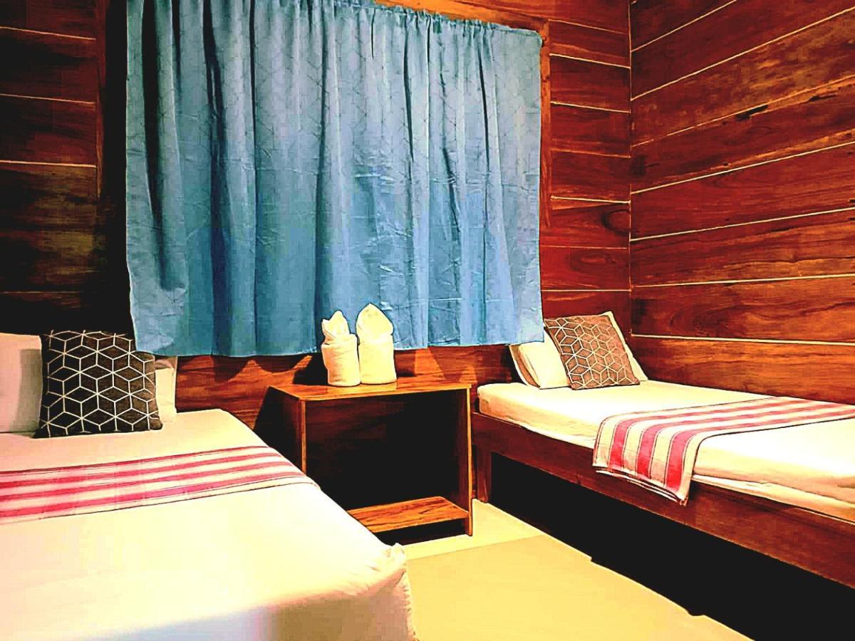 Lady Ghagha Room Rentals Сан-Висенте Экстерьер фото