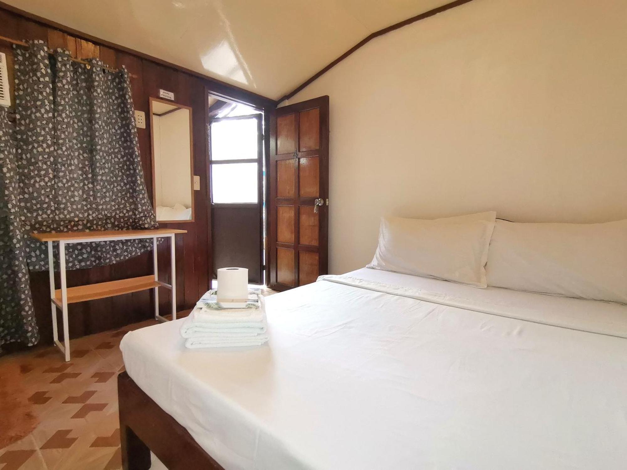 Lady Ghagha Room Rentals Сан-Висенте Экстерьер фото