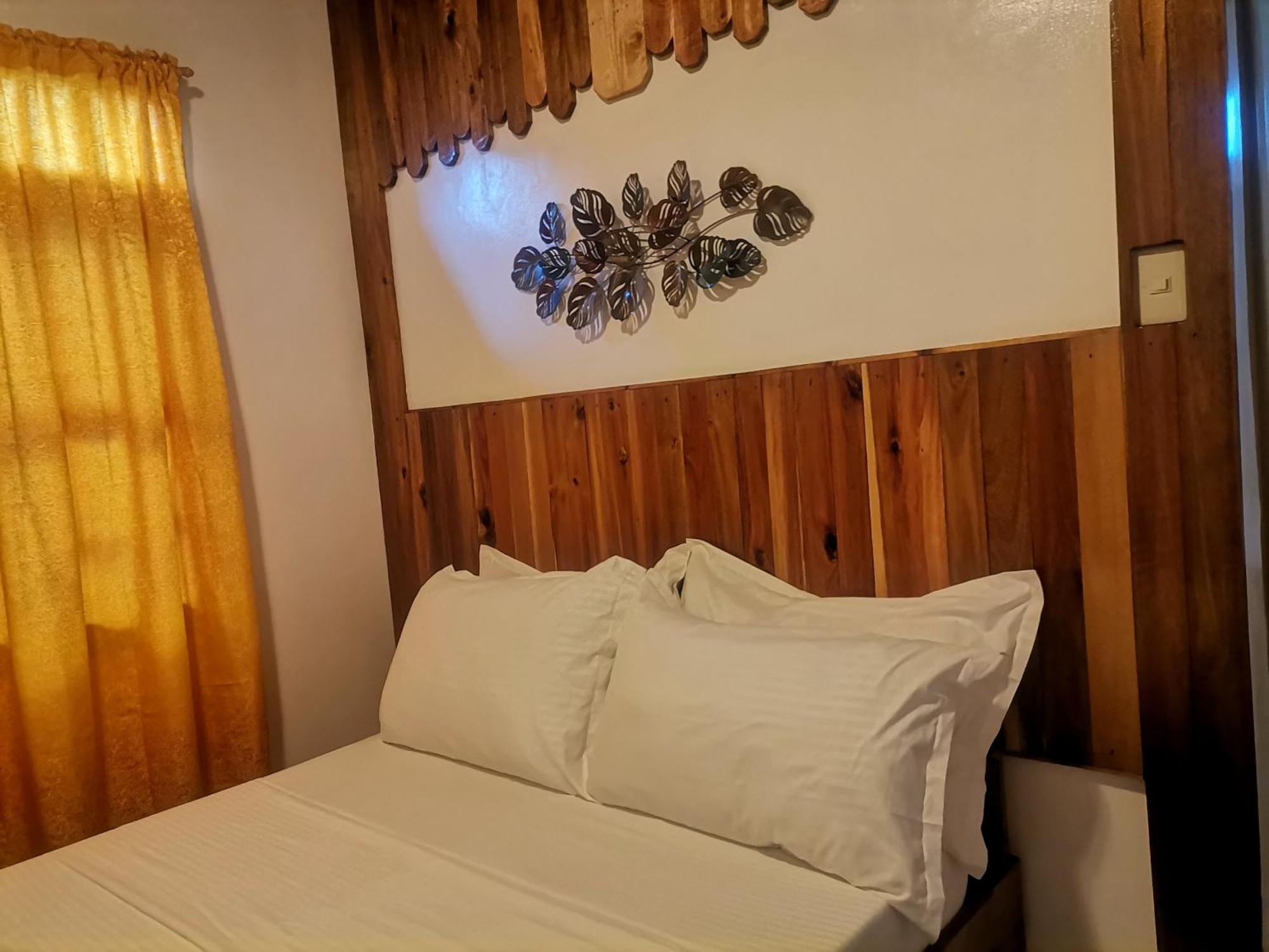 Lady Ghagha Room Rentals Сан-Висенте Экстерьер фото